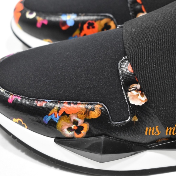 NIB Givenchy Runner Elastic Slip-On Sneaker - Picture 3 of 8